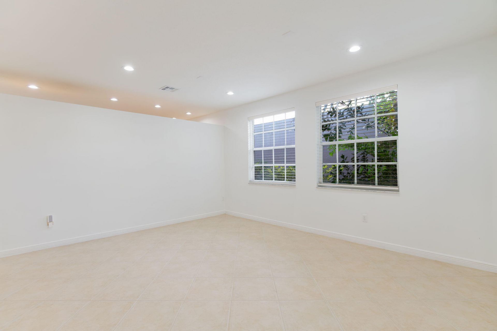 1321 Isleworth Court, Royal Palm Beach, FL 33411 Photo