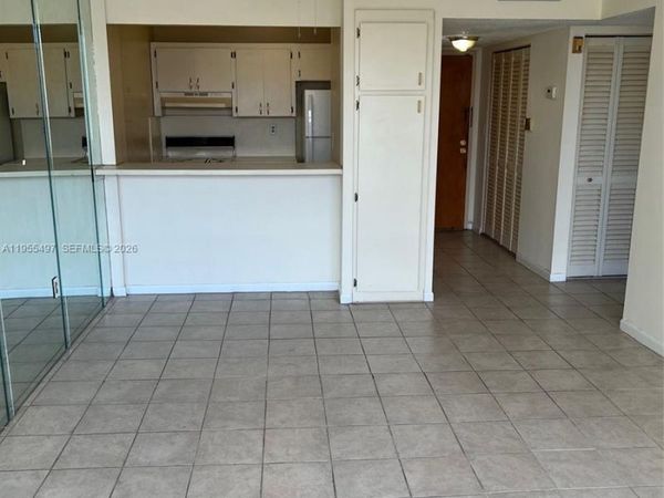13390 NE 7th Ave, Unit 205, North Miami, FL 33161