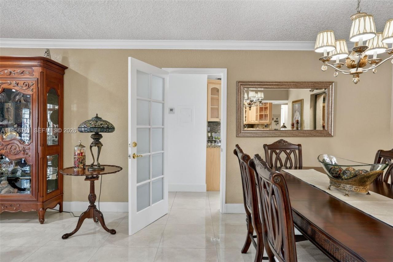 9410 SW 42nd St, Miami, FL 33165 Photo