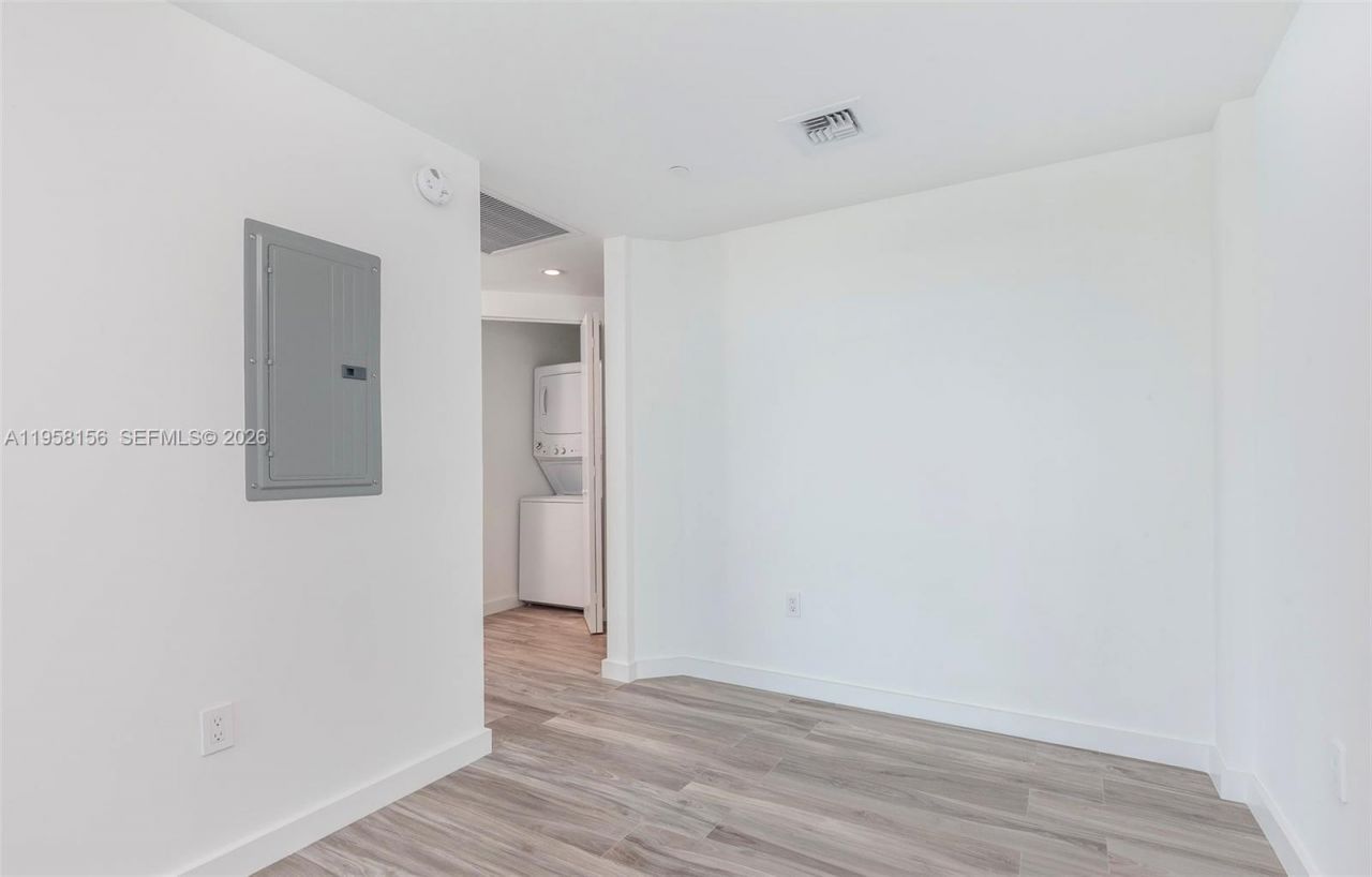1300 S Miami Ave, Unit 4505, Miami, FL 33130 Photo
