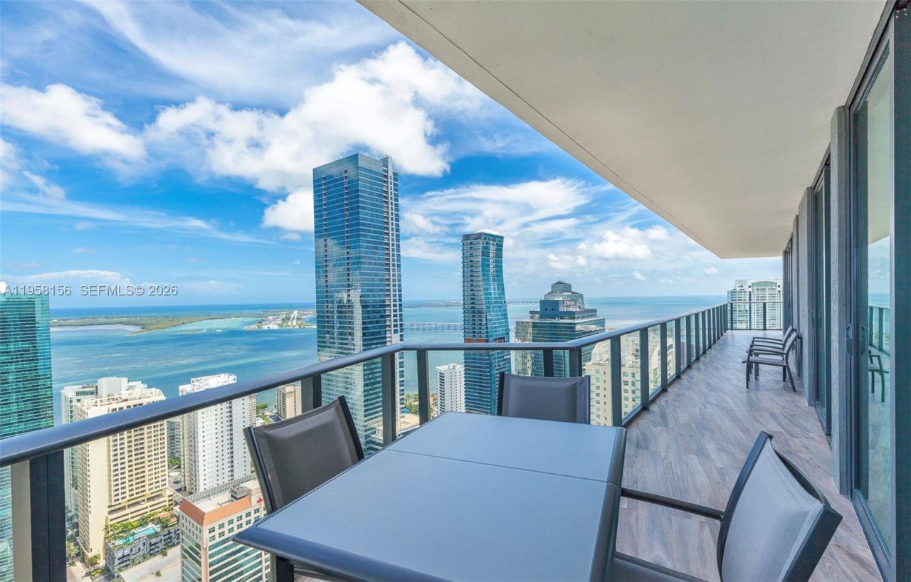 1300 S Miami Ave, Unit 4505, Miami, FL 33130 Photo