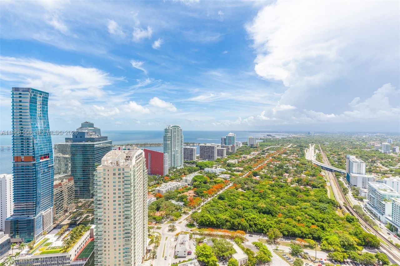 1300 S Miami Ave, Unit 4505, Miami, FL 33130 Photo