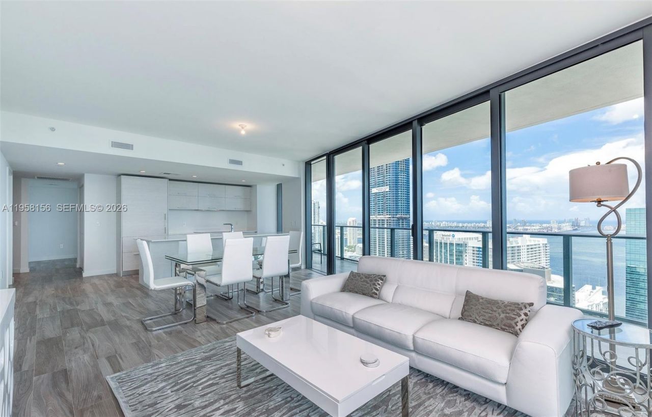 1300 S Miami Ave, Unit 4505, Miami, FL 33130 Photo