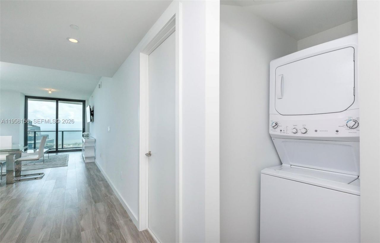 1300 S Miami Ave, Unit 4505, Miami, FL 33130 Photo