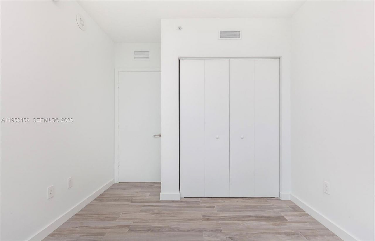 1300 S Miami Ave, Unit 4505, Miami, FL 33130 Photo