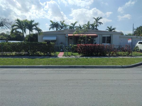 691 E 62nd St, Hialeah, FL 33013