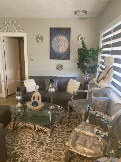 691 E 62nd St, Hialeah, FL 33013 Photo