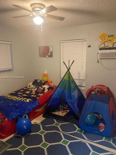 691 E 62nd St, Hialeah, FL 33013 Photo