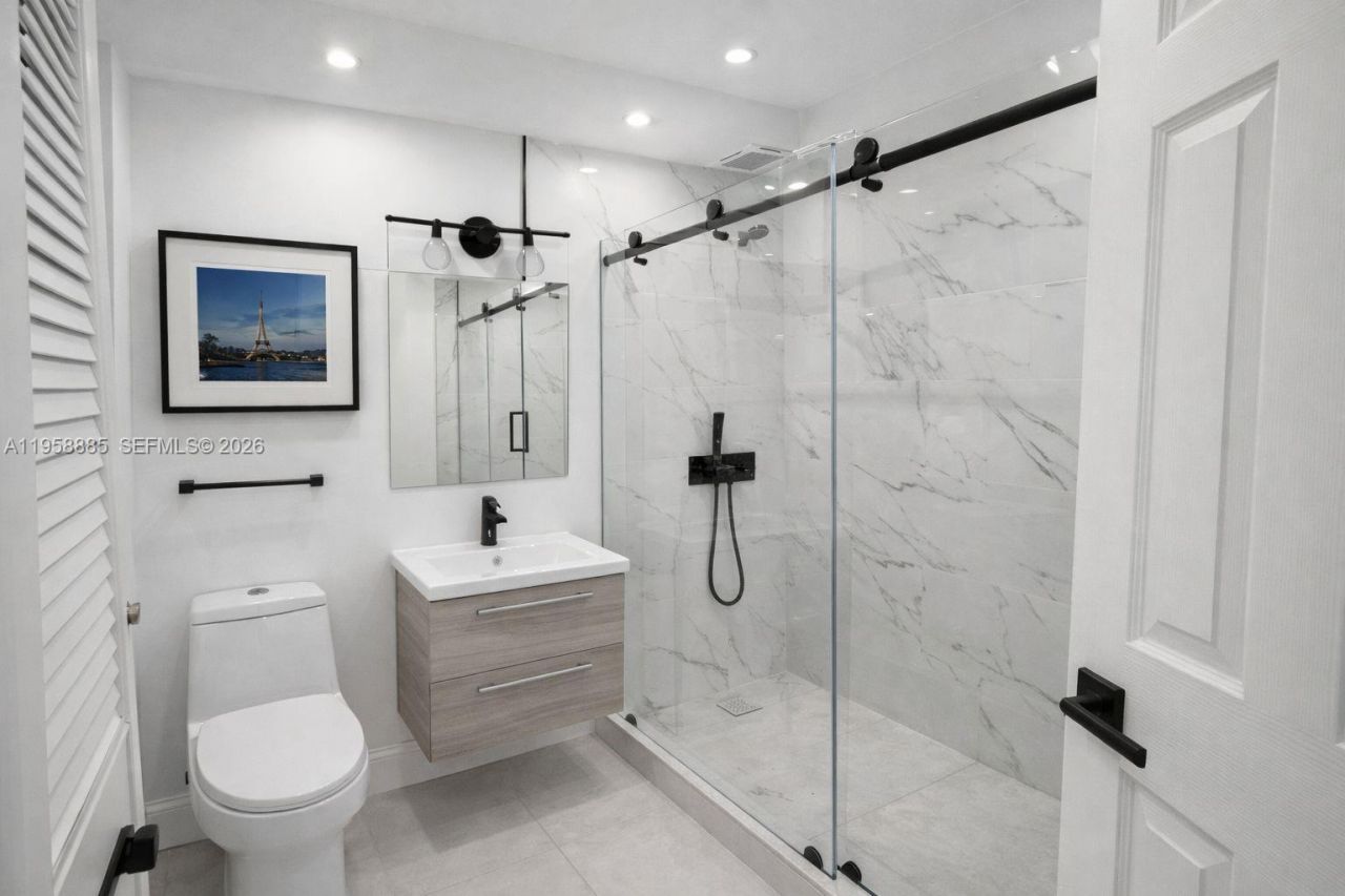 880 NE 69th St, Unit 2N, Miami, FL 33138 Photo