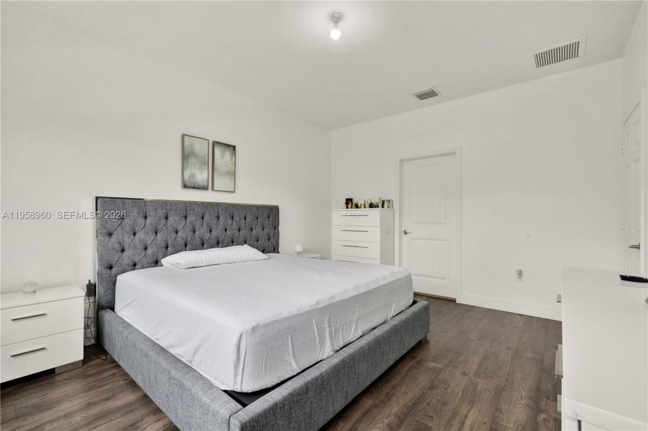 3472 NE 2nd St, Homestead, FL 33033 Photo