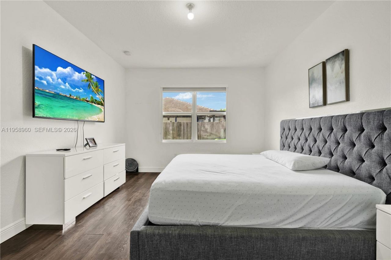 3472 NE 2nd St, Homestead, FL 33033 Photo