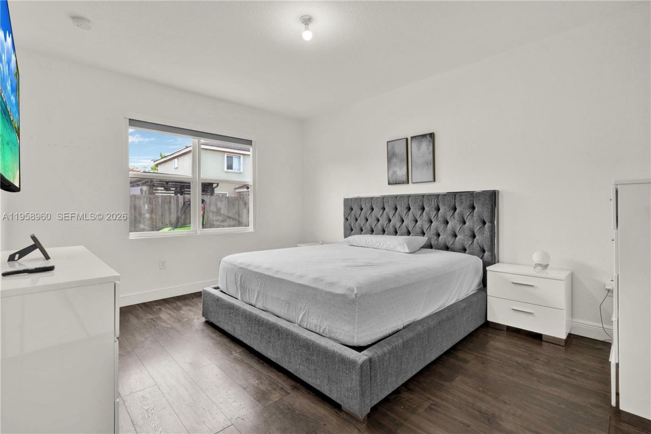 3472 NE 2nd St, Homestead, FL 33033 Photo