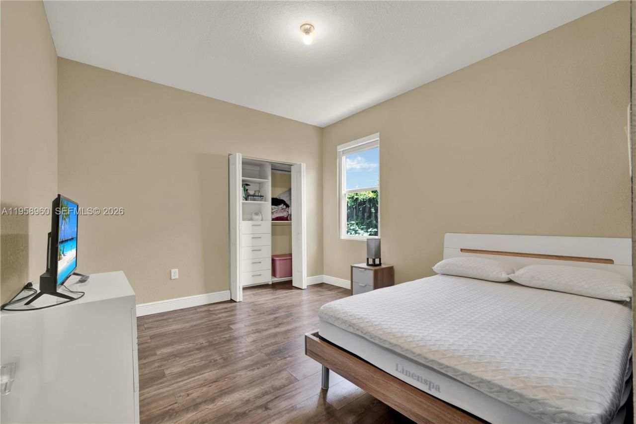 3472 NE 2nd St, Homestead, FL 33033 Photo