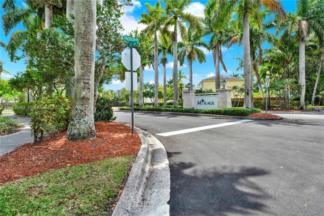 3472 NE 2nd St, Homestead, FL 33033 Photo