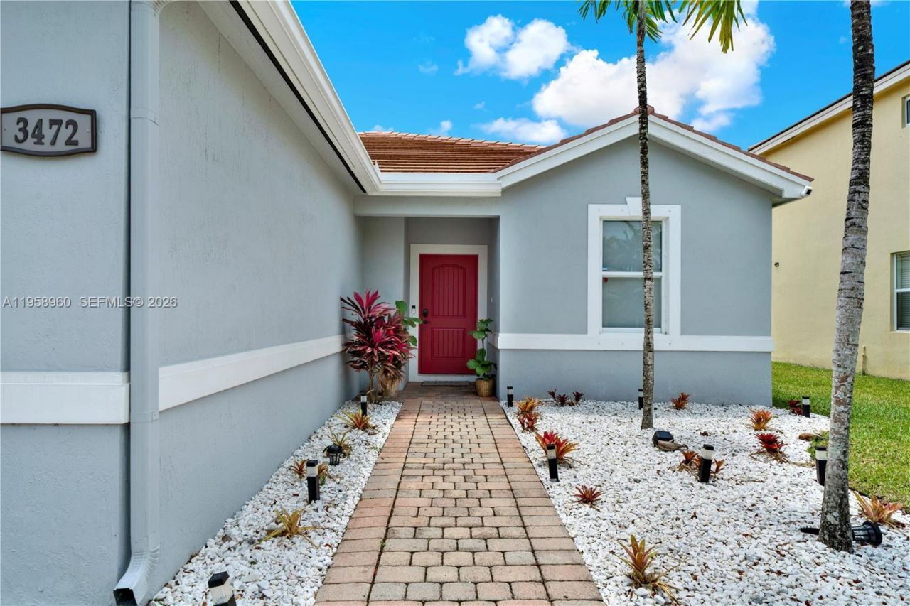 3472 NE 2nd St, Homestead, FL 33033 Photo