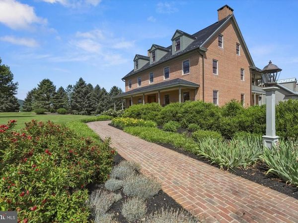 60 SOUTHSIDE DRIVE, NEWVILLE, PA 17241