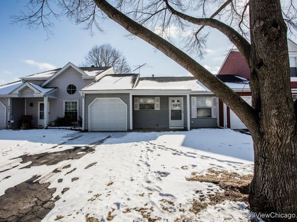 707 Nantucket Way, Island Lake, IL 60042