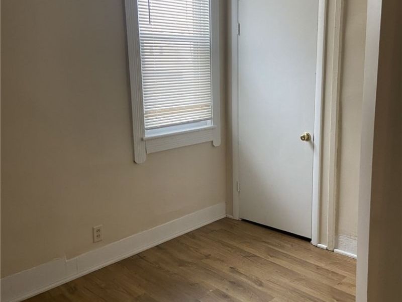 3322 Daisy Avenue, Cleveland, OH 44109 Photo 10