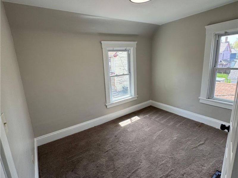 3322 Daisy Avenue, Cleveland, OH 44109 Photo 21