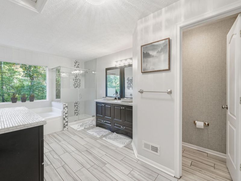 1918 Grovepointe Drive, Florence, KY 41042 Photo 29