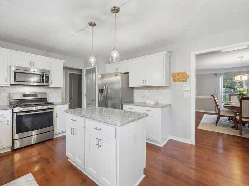 1918 Grovepointe Drive, Florence, KY 41042 Photo 7