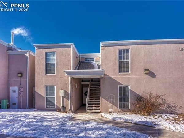 3140 Van Teylingen Drive, Unit P, Colorado Springs, CO 80917