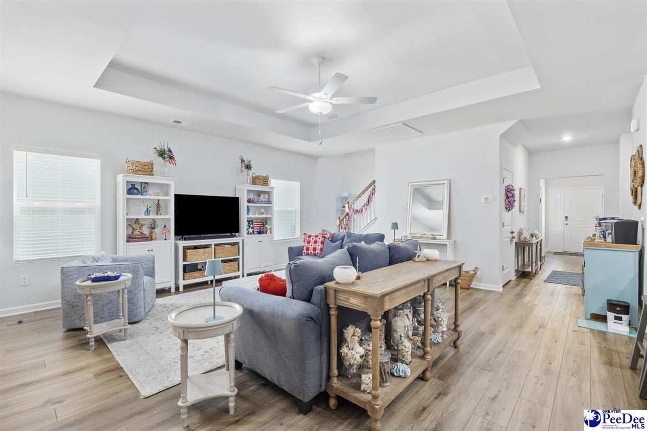 115 Hancher Dr Photo 8