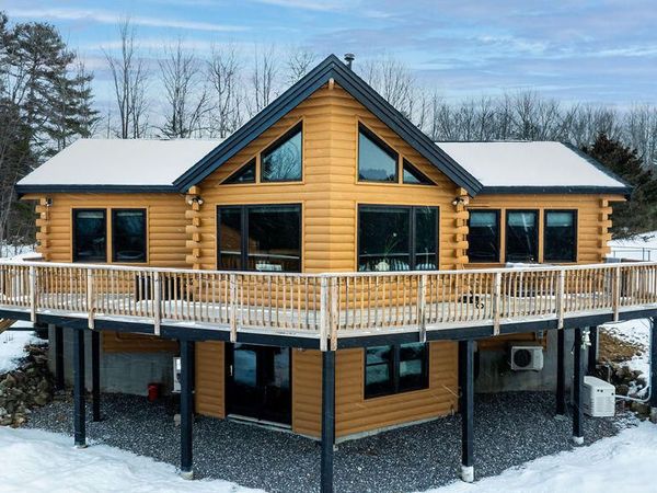 1277 Naples Road, Harrison, ME 04040