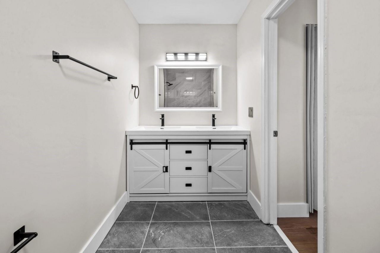 2450 SE Alden St, Port Saint Lucie, FL 34984 Photo