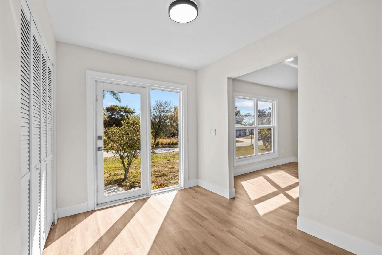 2450 SE Alden St, Port Saint Lucie, FL 34984 Photo