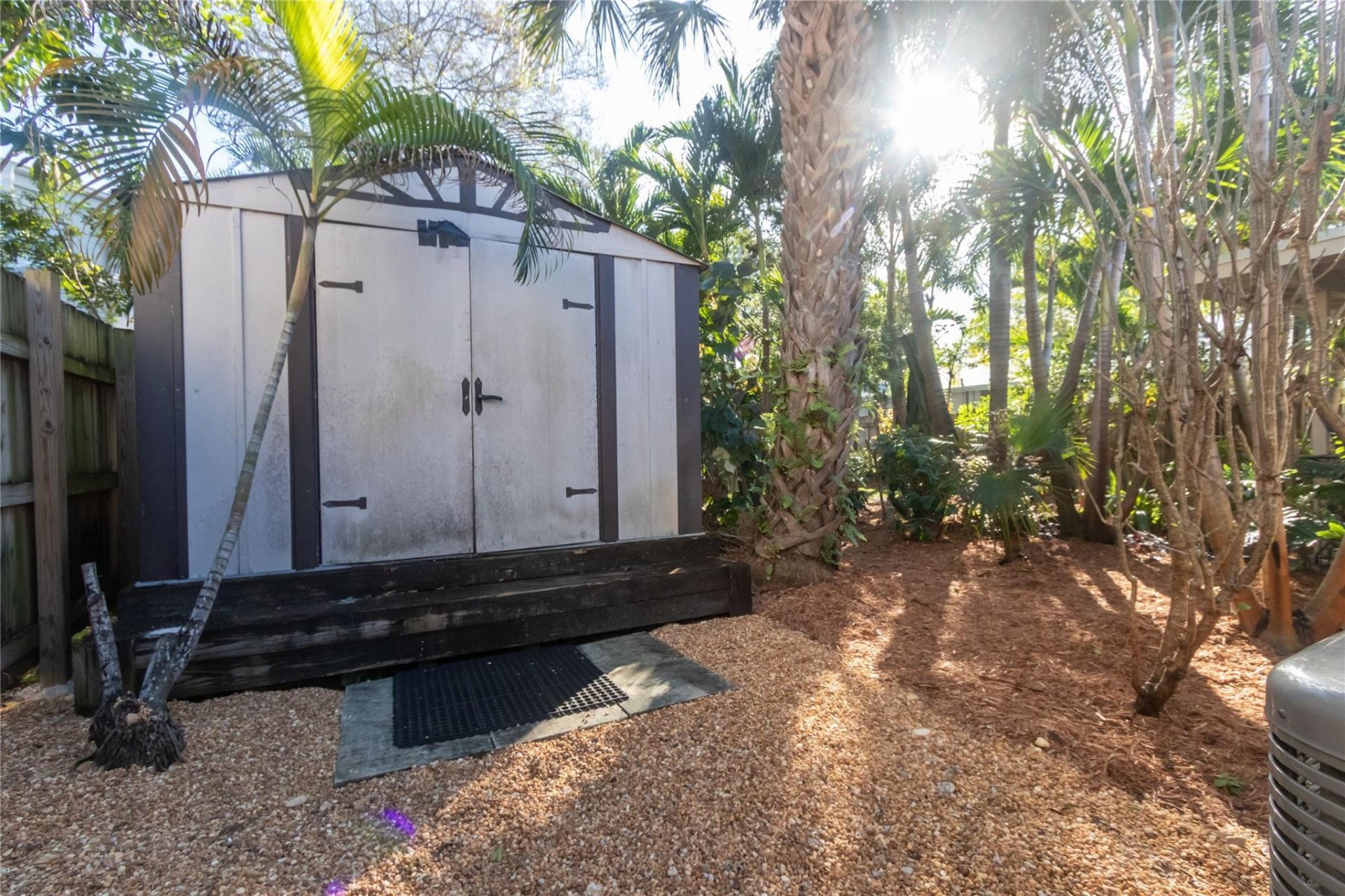 704 NE 14th Pl, Fort Lauderdale, FL 33304 Photo