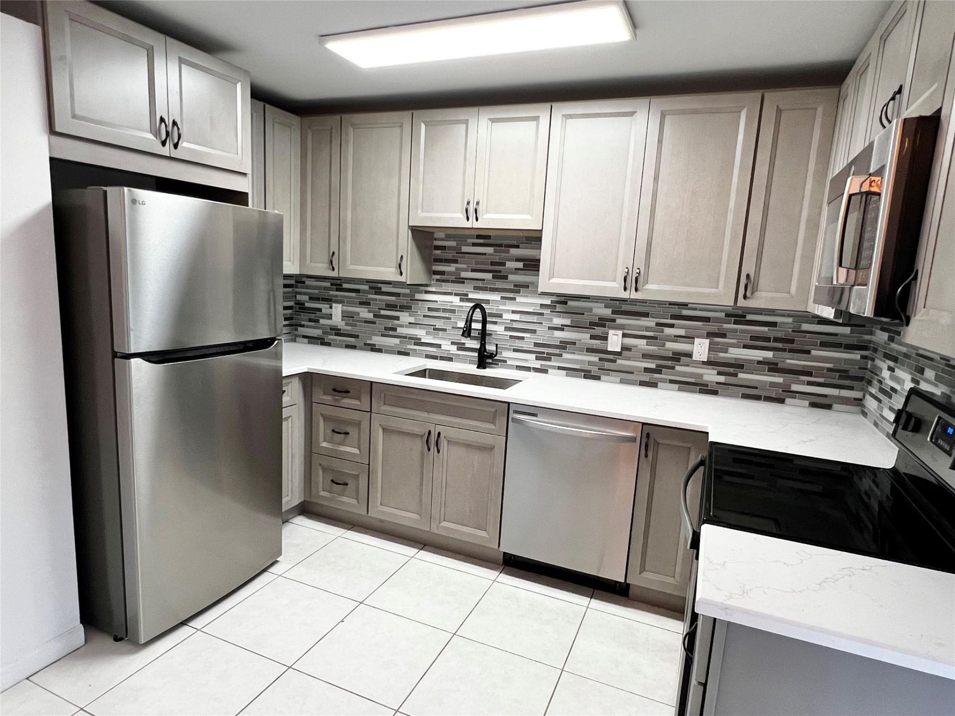 1610-1612 NE 56th Street, Fort Lauderdale, FL 33334 Photo