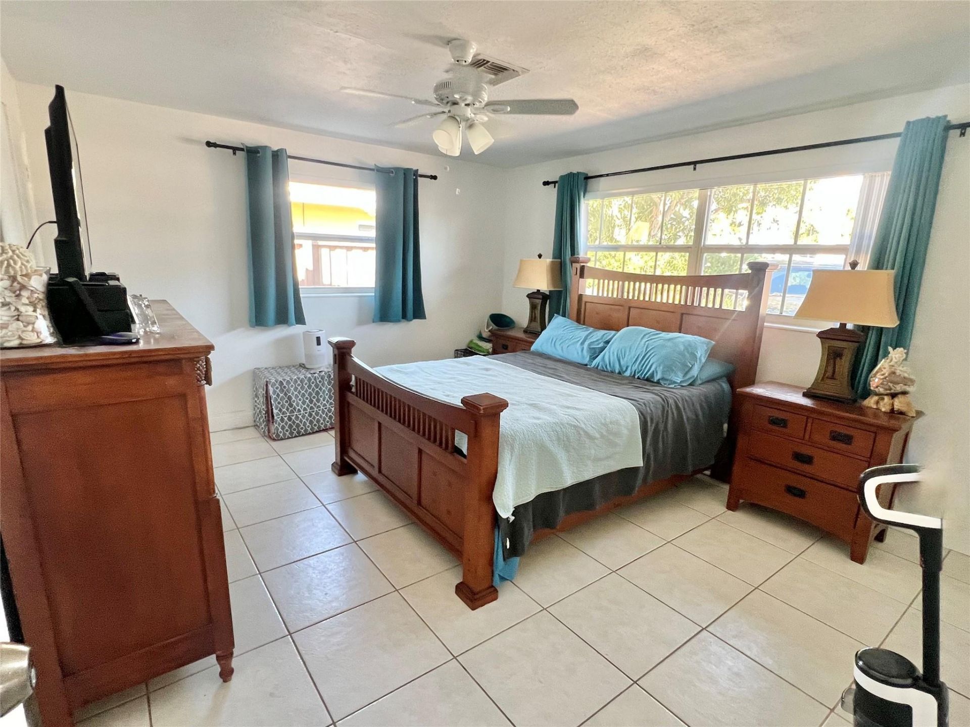 1610-1612 NE 56th Street, Fort Lauderdale, FL 33334 Photo