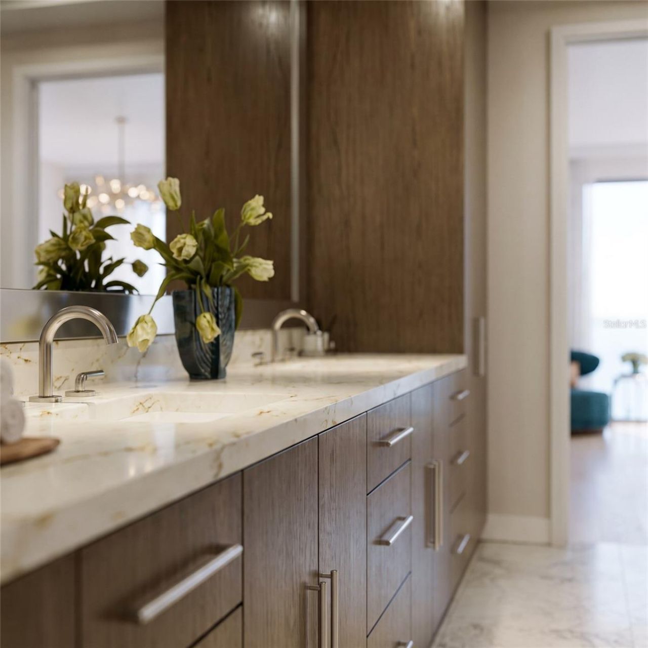 325 Golden Gate Point, Unit 401, Sarasota, FL 34236 Photo