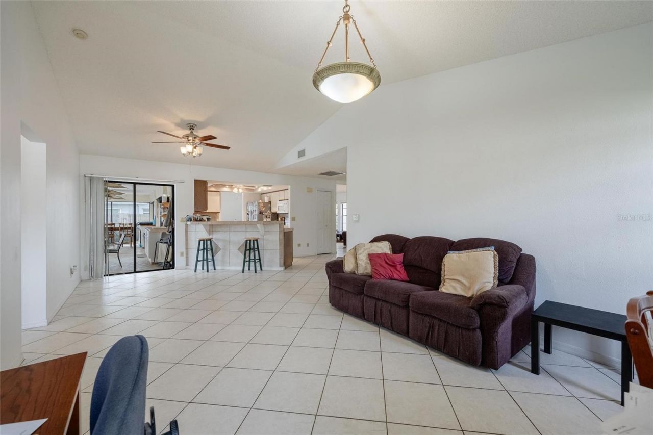 1719 W Bluewater Terrace, North Fort Myers, FL 33903 Photo