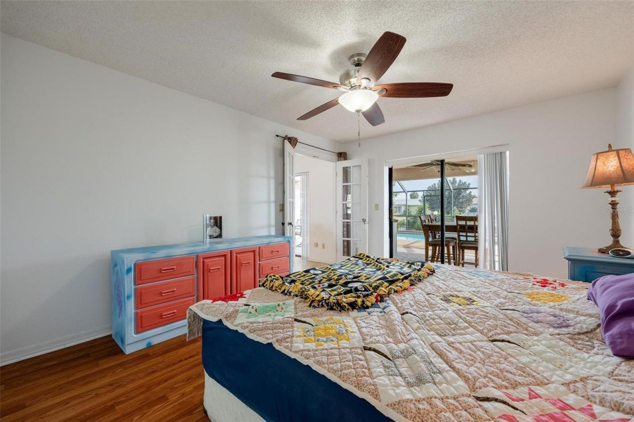 1719 W Bluewater Terrace, North Fort Myers, FL 33903 Photo