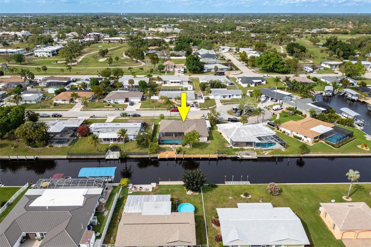 1719 W Bluewater Terrace, North Fort Myers, FL 33903 Photo