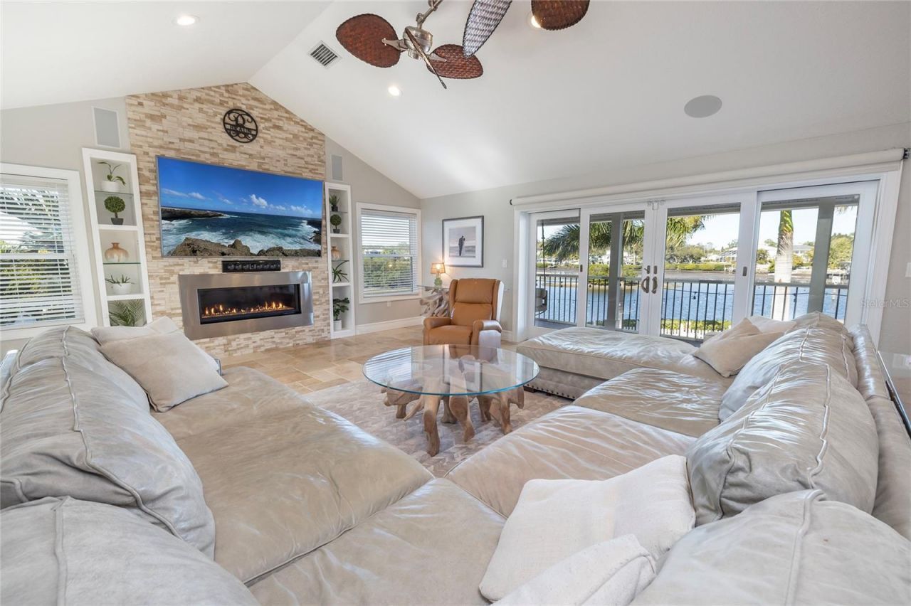 1745 Oyster Point Way, Palm Harbor, FL 34683 Photo