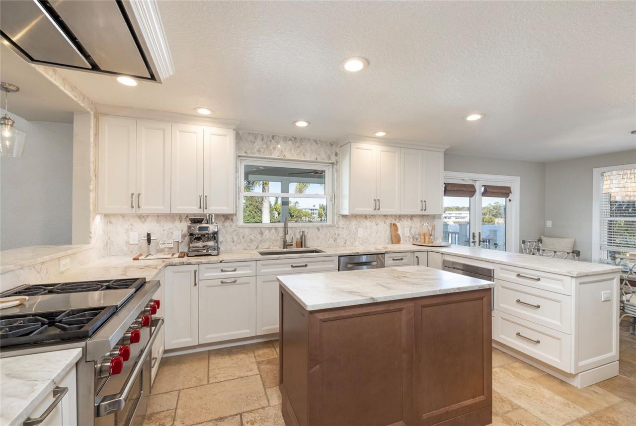 1745 Oyster Point Way, Palm Harbor, FL 34683 Photo