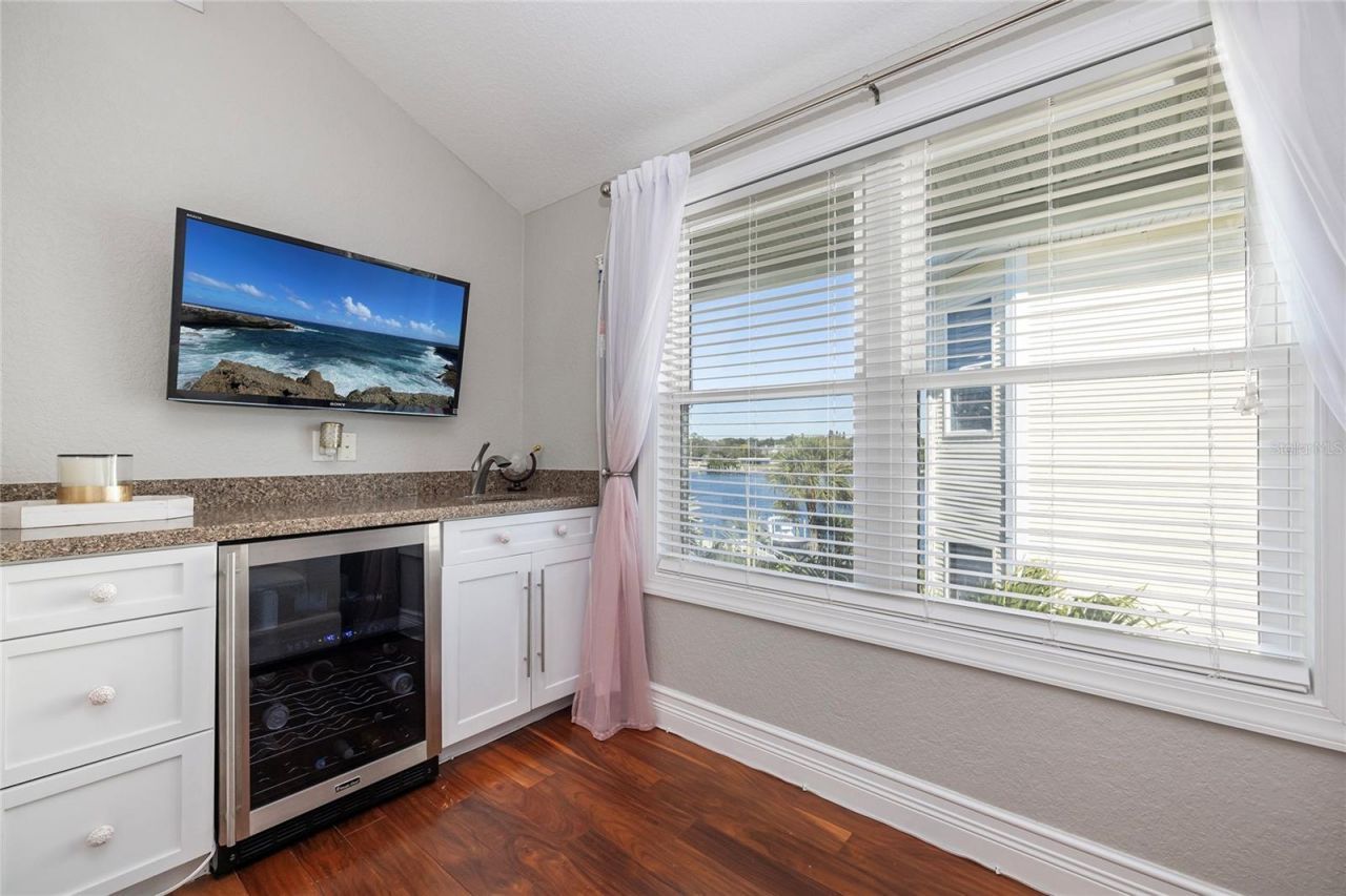 1745 Oyster Point Way, Palm Harbor, FL 34683 Photo