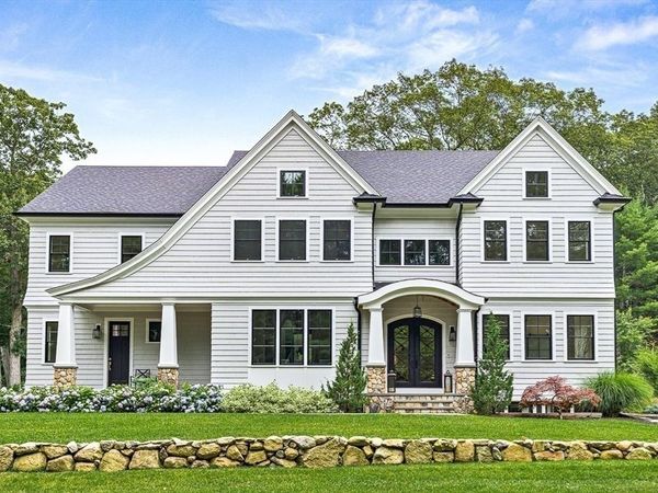 54 Johnson Rd, Winchester, MA 01890