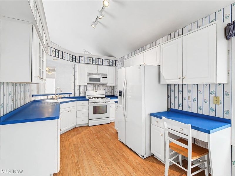 3770 Camden Court, Unit 34, Westlake, OH 44145 Photo 14