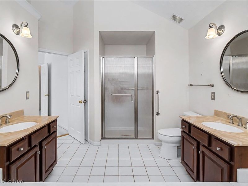 3770 Camden Court, Unit 34, Westlake, OH 44145 Photo 22