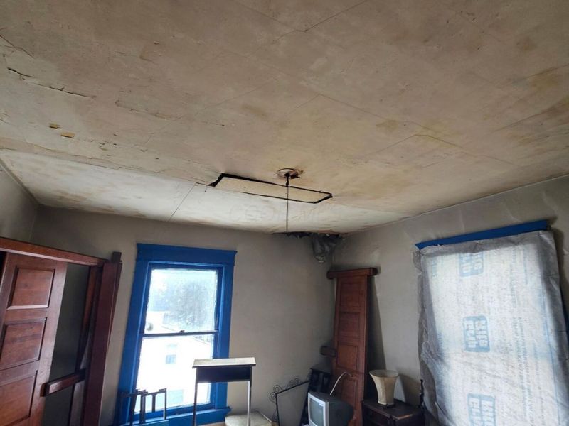 1161 Spring Avenue NE, Canton, OH 44704 Photo 4