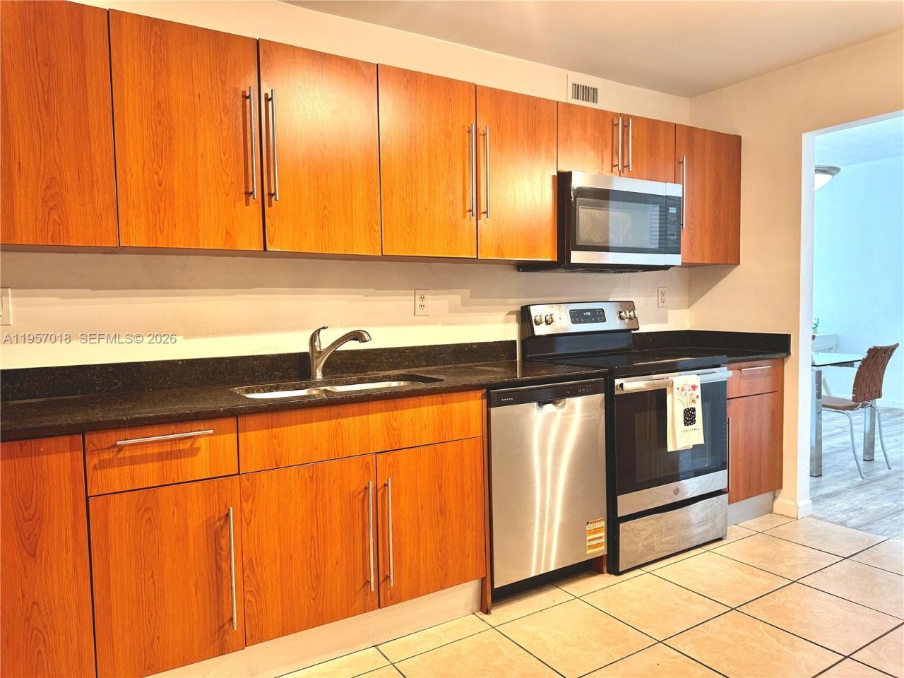 3000 S Ocean Dr , Unit 1006, Hollywood, FL 33019 Photo