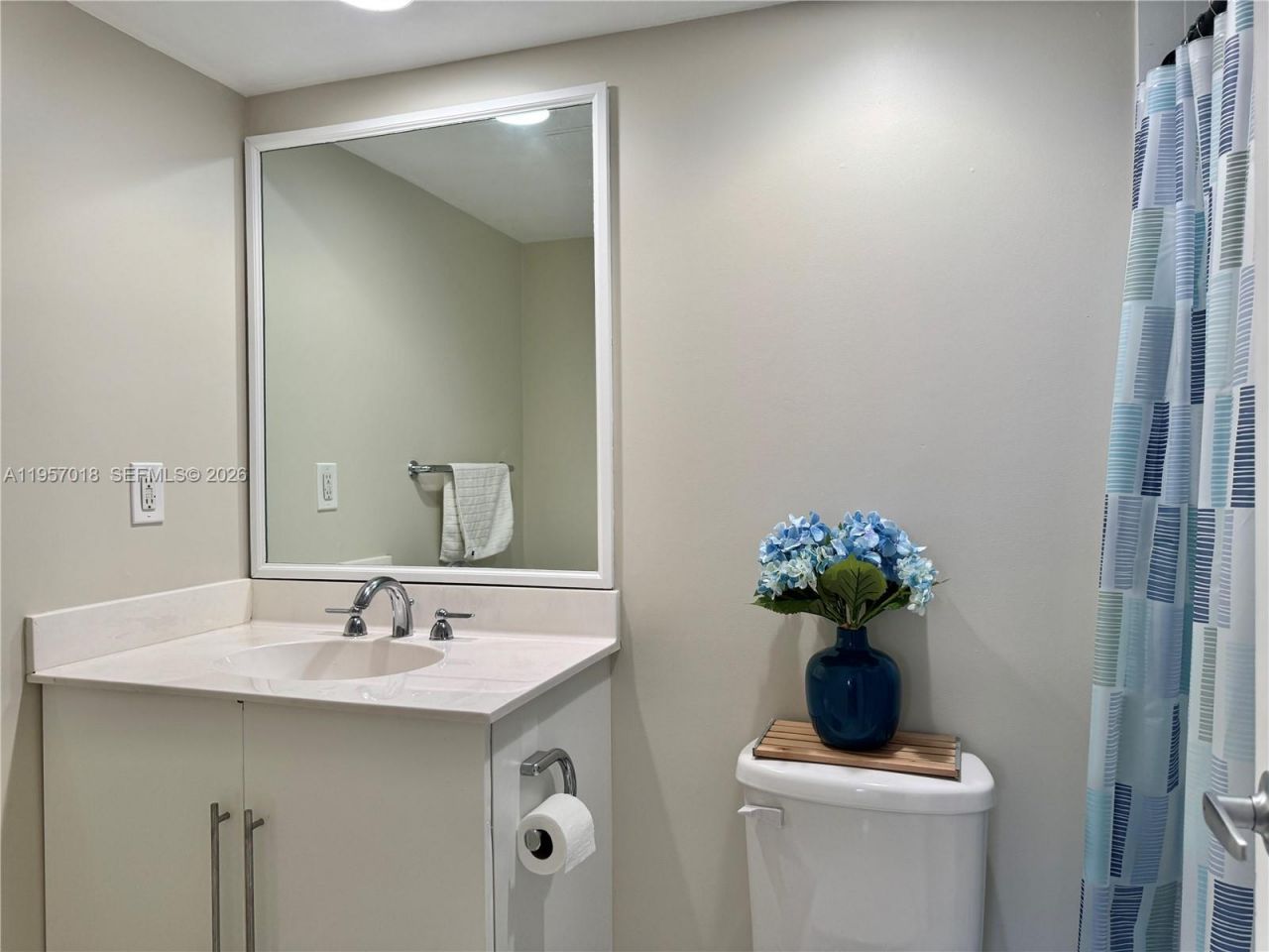 3000 S Ocean Dr , Unit 1006, Hollywood, FL 33019 Photo