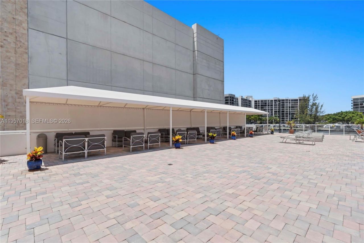 3000 S Ocean Dr , Unit 1006, Hollywood, FL 33019 Photo