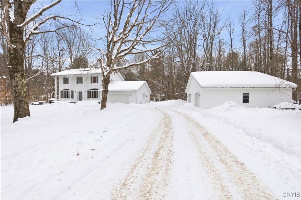 14 Parker Road, Constantia, NY 13044 Main Photo