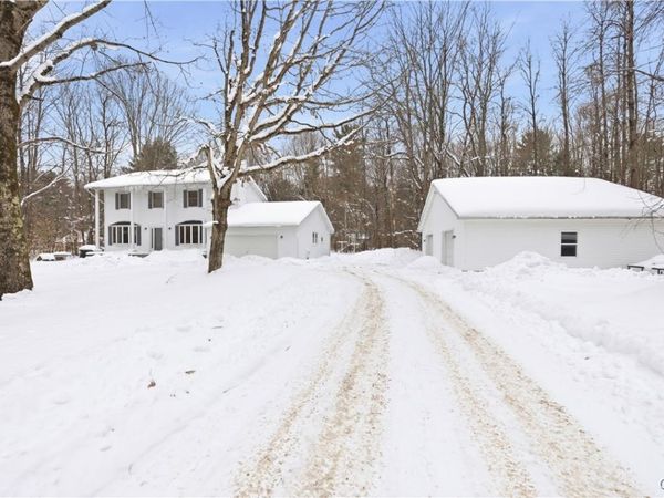 14 Parker Road, Constantia, NY 13044