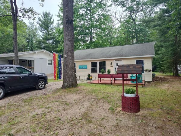 1513 Balsam Avenue, St. Helen, MI 48656